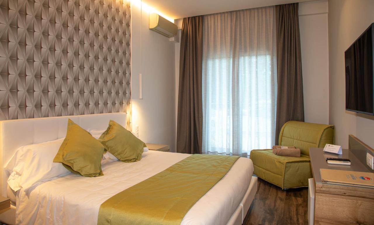 Hotel Aurora Lido di Jesolo Zewnętrze zdjęcie