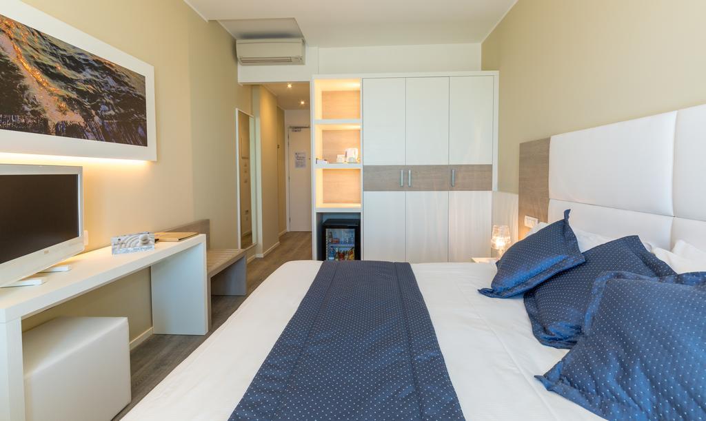 Hotel Aurora Lido di Jesolo Zewnętrze zdjęcie